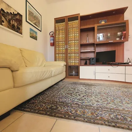 La Persiana Apartment *
